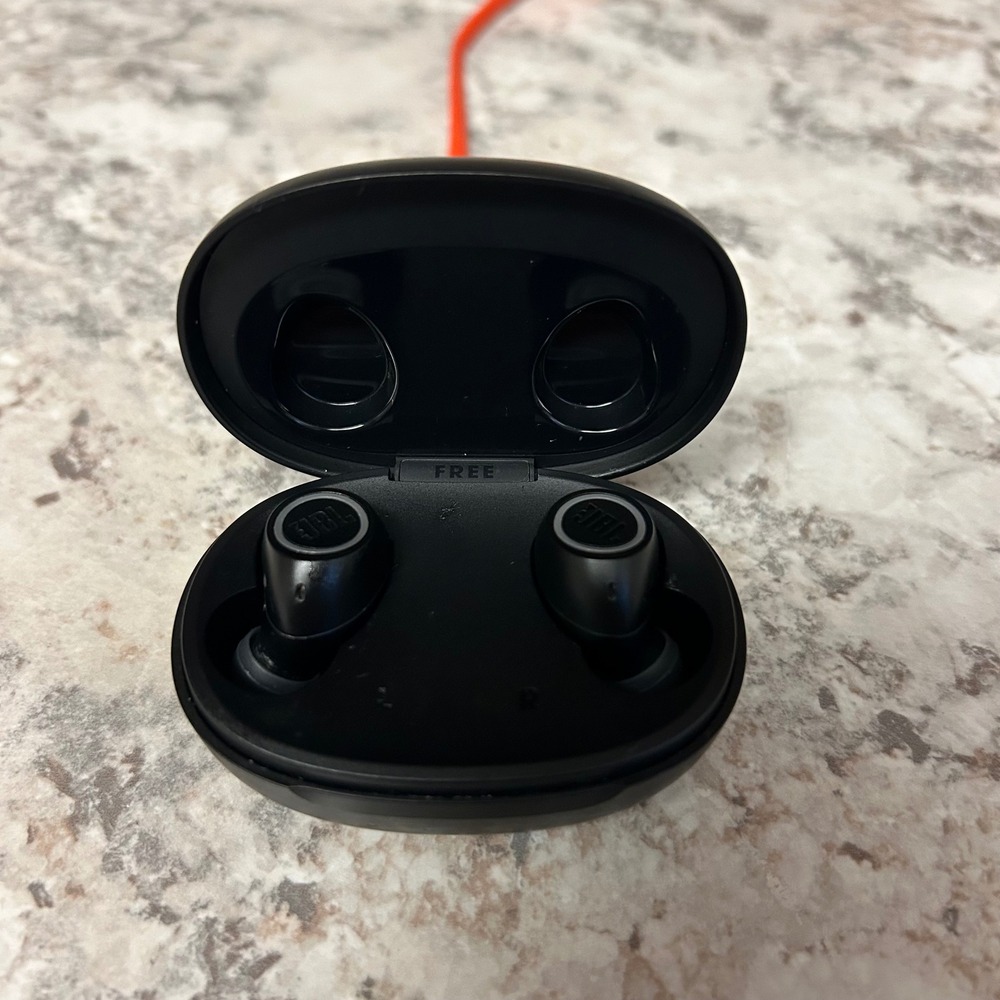 JBL Free II Wireless Earbuds Black Bluetooth In-Ear Headphones